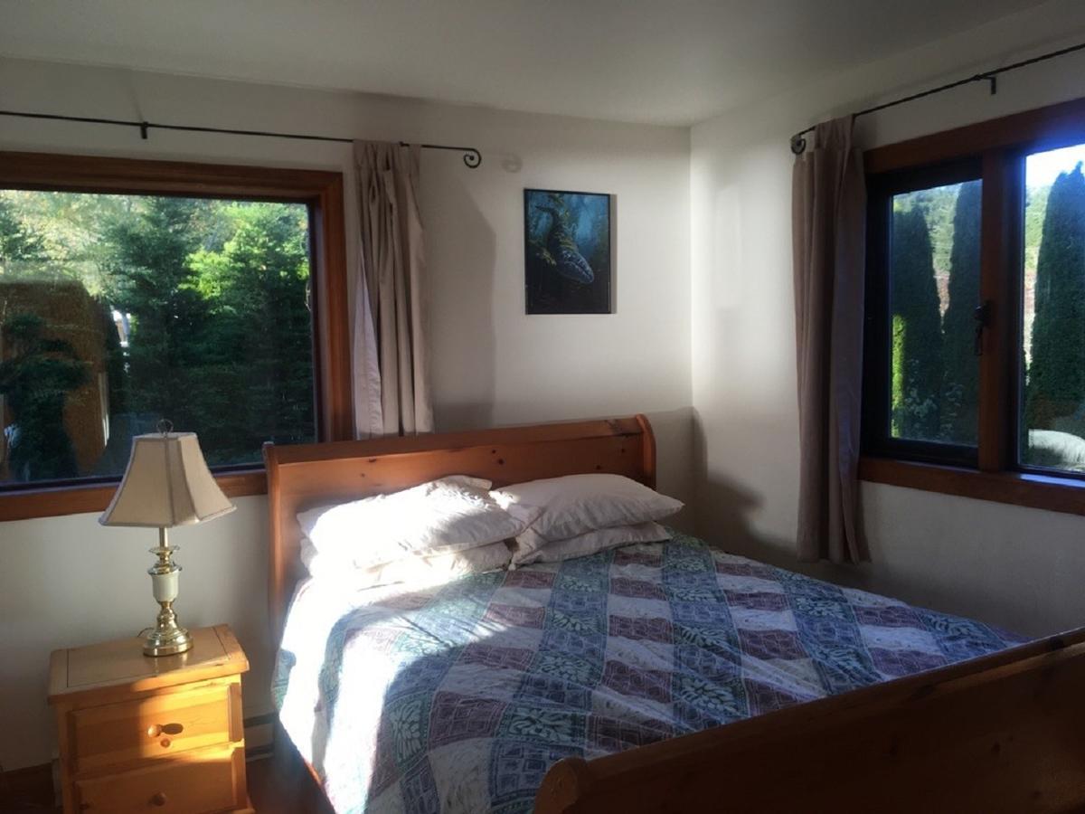 Tofino Stormbay Guest House Экстерьер фото
